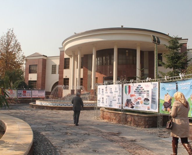 635857818465127277exhibition main building_8317